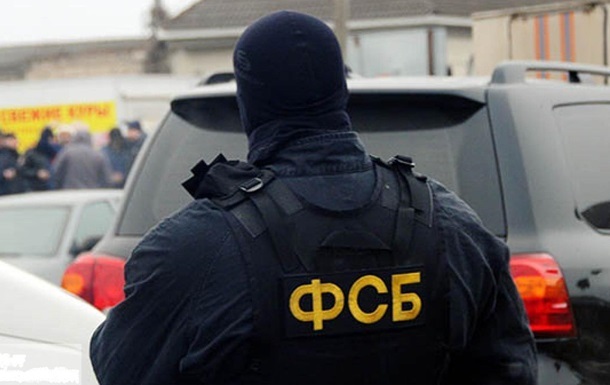 ФСБ заявила о задержании двух украинцев в Крыму