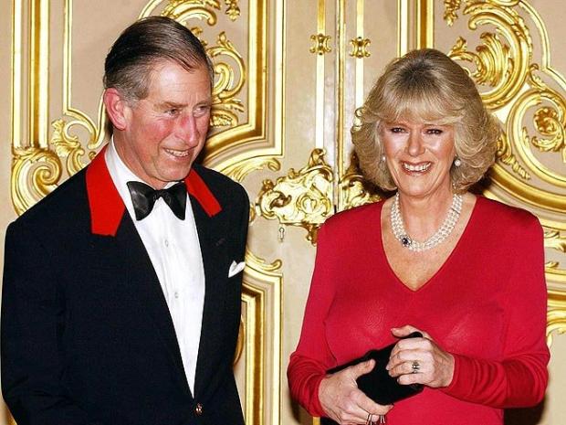 Новости королевской семьи: Принц Чарльз и Камилла похвастались рождественской открыткой