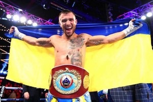 Ломаченко назвали лучшим боксером года