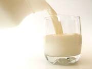 Отложен запрет на закупку «домашнего» молока у селян / Новинки / Finance.ua