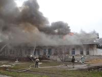 В Одессе пламенели склады жд станции, есть погибший(фото, видео)