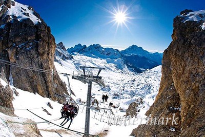 Снегопады в Альпах воздействовали на работу горнолыжных курортов