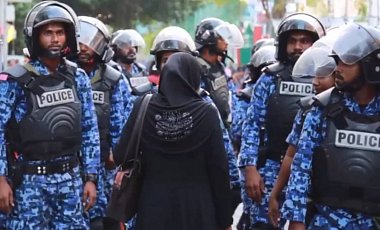 На Мальдивах оппозиция просит отставки президента