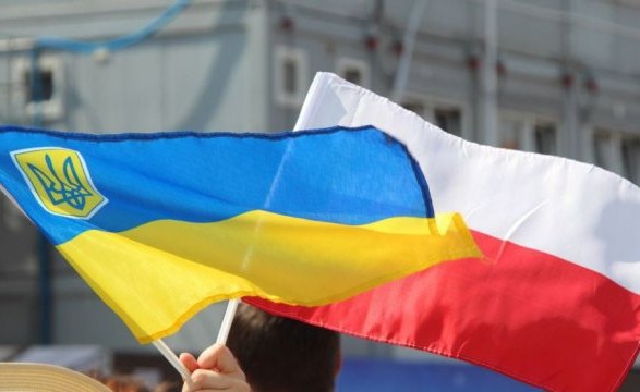 Польша желает объяснить Украине закон с запретом "бандеризма"