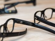 Разумные очки от Intel проецируют изображение на сетчатку глаза / Новинки / Finance.ua