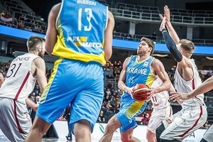 Украинские баскетболисты обыграли Латвию в отборе на чемпионат мира