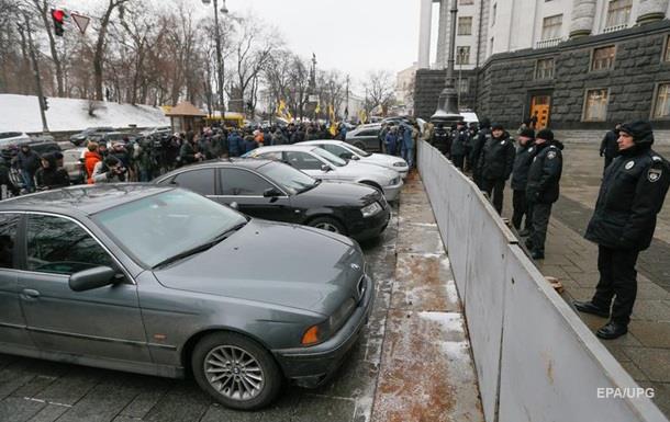 В Украине решили, что делать с авто на еврономерах – нардеп
