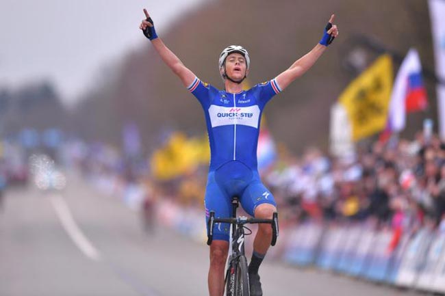 Голландец Терпстра победил в велогонке «Тур Фландрии» (+Видео)