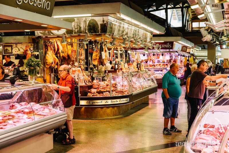 В Барселоне путешественникам воспретили навещать рынок Санта Катерина
