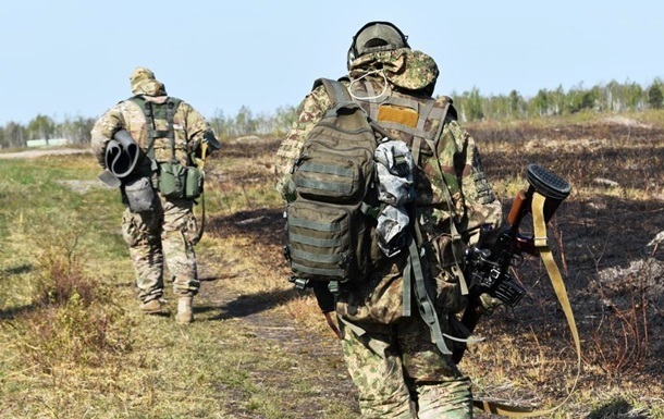 Сутки на Донбассе: 24 обстрела, двое раненых